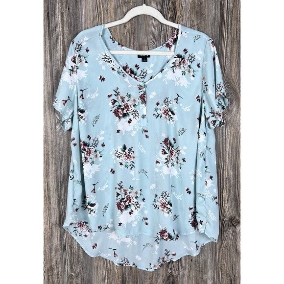 torrid Tops - Torrid 1X Floral Blouse High Low Hem Popover Top Coquette Romantic Feminine